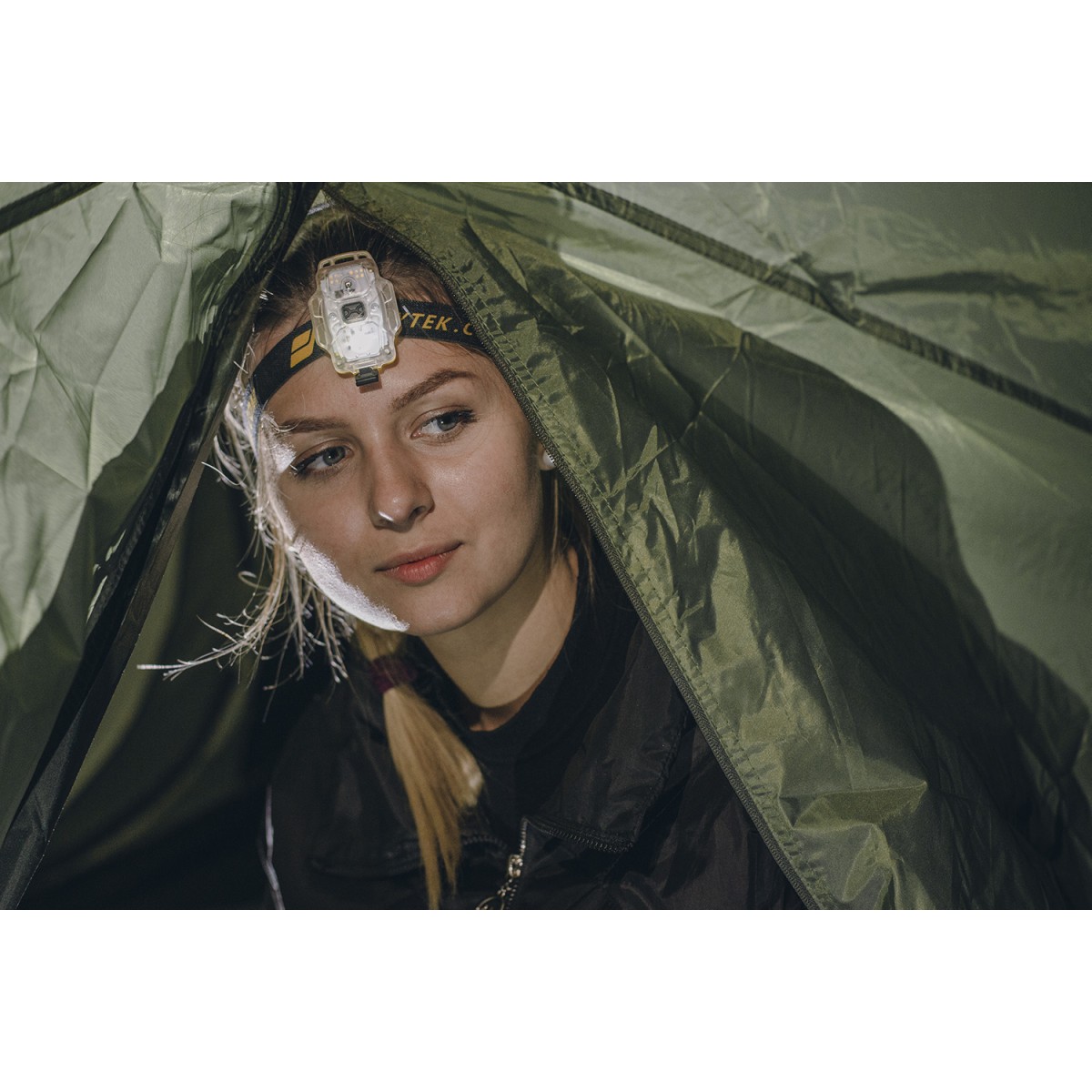 Мултифункционален челник-фенер Armytek Crystal син с допълнителна червена светлина 5 в 1 ARMYTEK - изглед 12 - Extreme-bg.com Мултифункционален челник-фенер Armytek Crystal син с допълнителна червена светлина 5 в 1 ARMYTEK - изглед 12