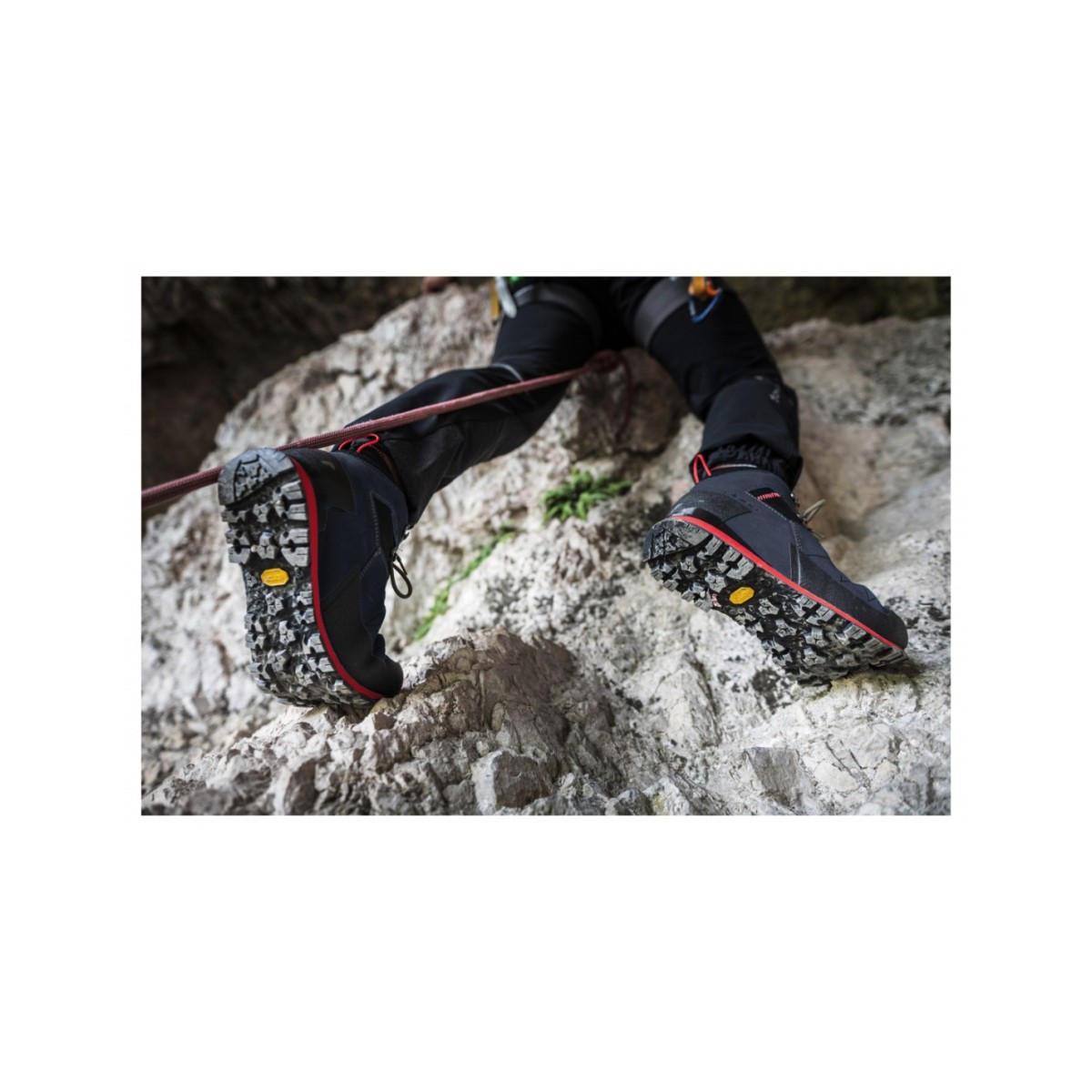 Мъжки обувки за виа ферата Alpina Joy Low 2.0 Black – Кожа Perwanger® и Vibram® Megagrip ALPINA - изглед 6 - Extreme-bg.com Мъжки обувки за виа ферата Alpina Joy Low 2.0 Black – Кожа Perwanger® и Vibram® Megagrip ALPINA - изглед 6