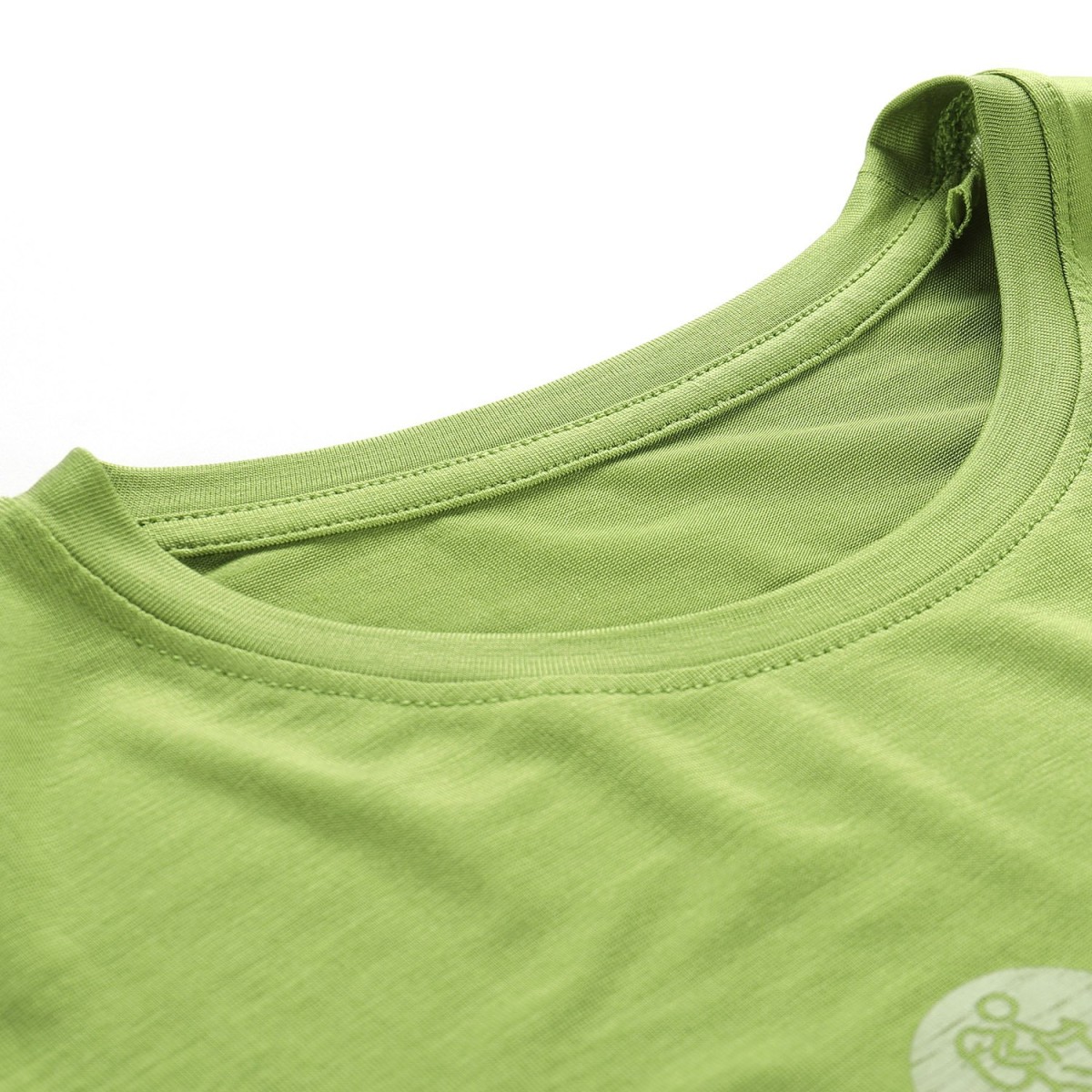 Alpine Pro LYORA Women's Functional T-Shirt with Antibacterial Treatment – Freshness & Style in Every Movement ALPINE PRO - view 5