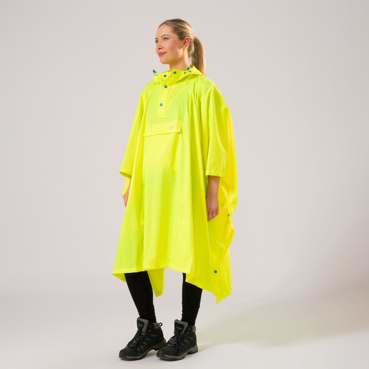 Дъждобран Mac in a sac Poncho Mias Neon Yellow MAC IN A SAC - изглед 2 - Extreme-bg.com Дъждобран Mac in a sac Poncho Mias Neon Yellow MAC IN A SAC - изглед 2