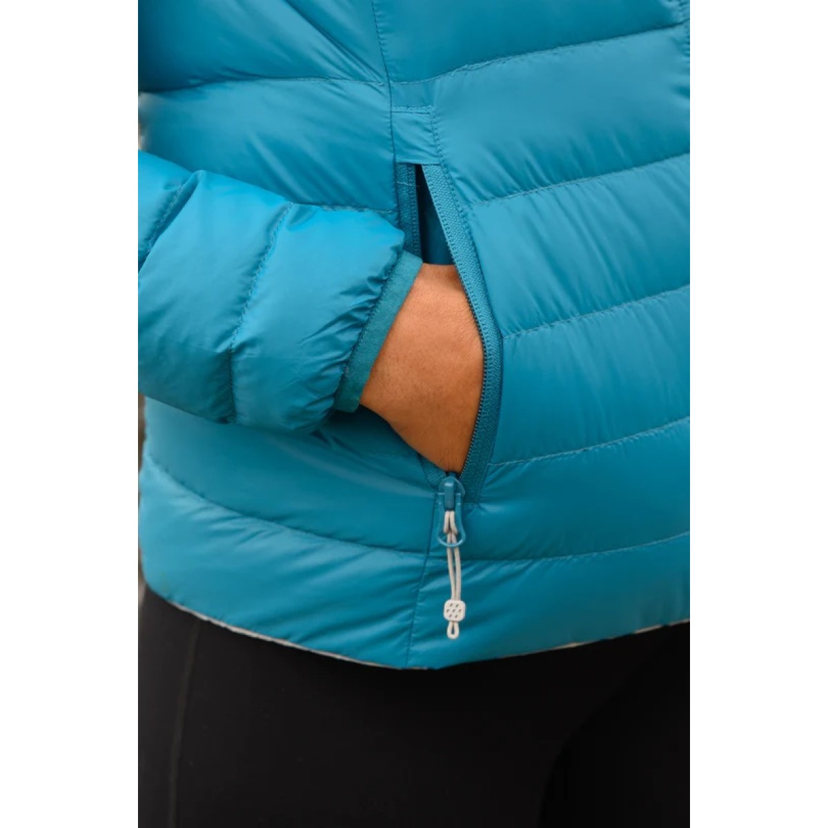 Дамско пухено двулицево яке Mac in a sac Polar Down PTSG MAC IN A SAC - изглед 5 - Extreme-bg.com Дамско пухено двулицево яке Mac in a sac Polar Down PTSG MAC IN A SAC - изглед 5