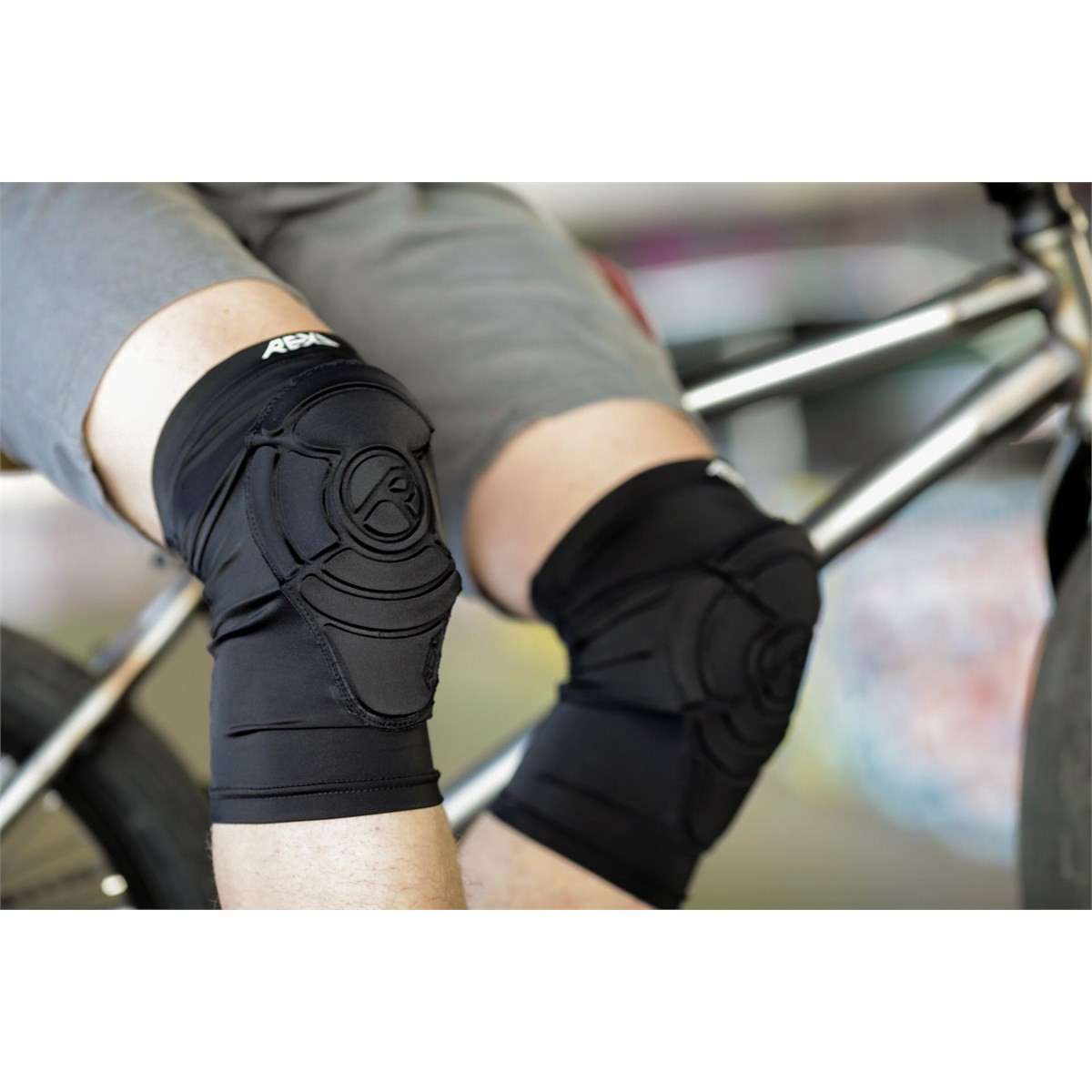 Меки протектори REKD Pro Knee Gaskets REKD - изглед 2 - Extreme-bg.com Меки протектори REKD Pro Knee Gaskets REKD - изглед 2