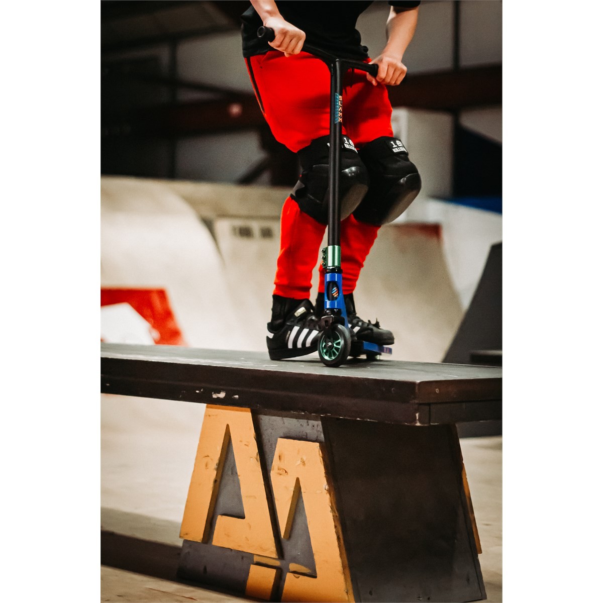 Тротинетка Slamm Classic Stunt SLAMM - изглед 4 - Extreme-bg.com Тротинетка Slamm Classic Stunt SLAMM - изглед 4