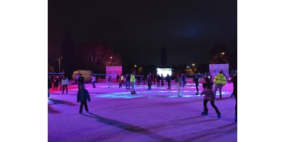 Ice rink Ice park in Sofia equipped with Tempish Rental R16 winter skates