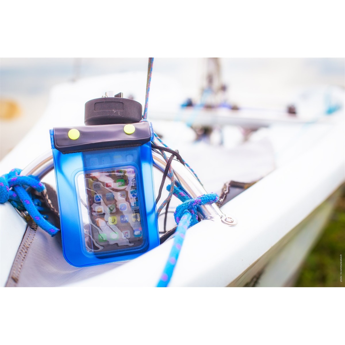 Водоустойчив калъф CAO за смартфон CAO - изглед 3 - Extreme-bg.com Водоустойчив калъф CAO за смартфон CAO - изглед 3