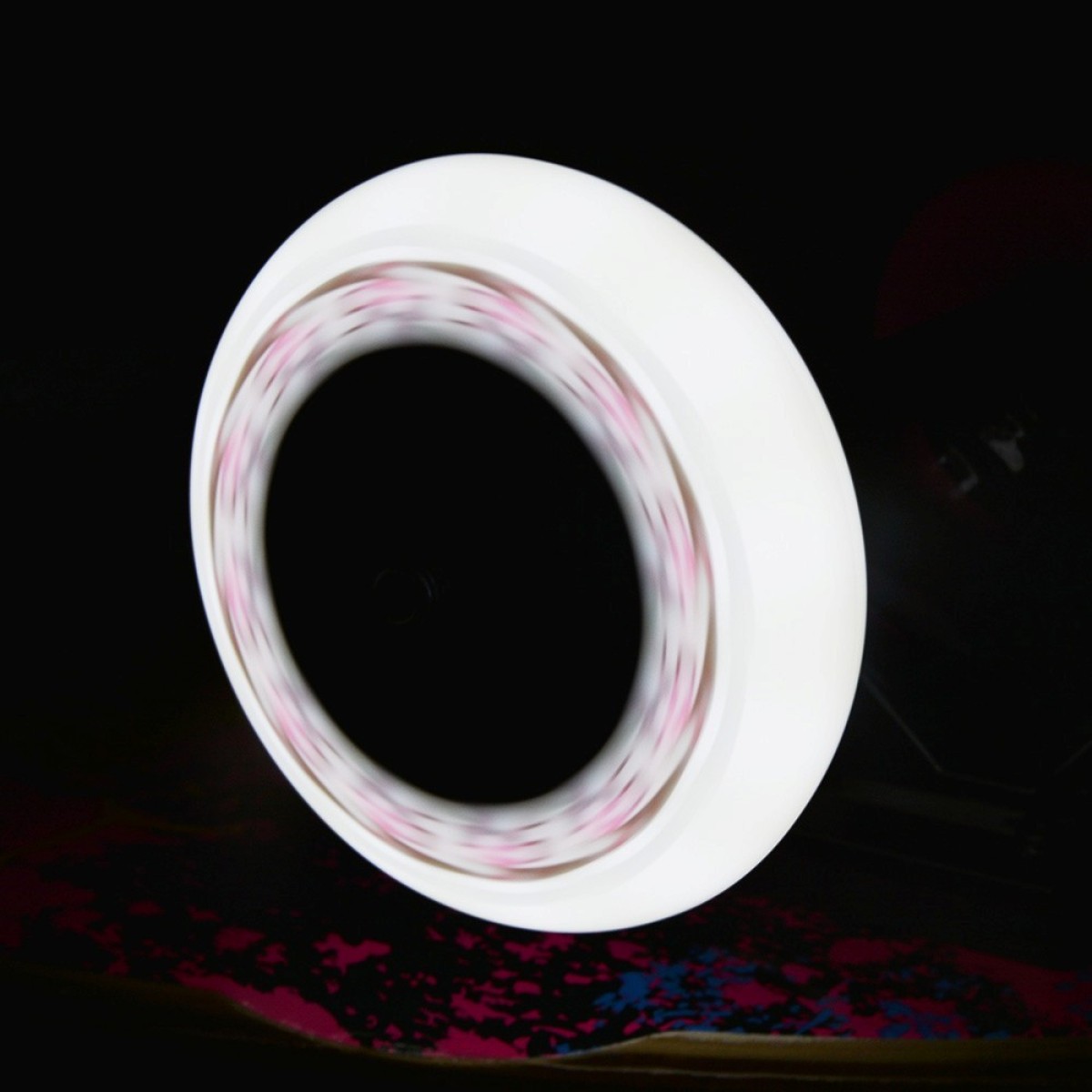 Комплект Светещи Колела за Ролери TEMPISH Flashing 76x24 85A (2 бр.) – LED Светлина TEMPISH - изглед 11