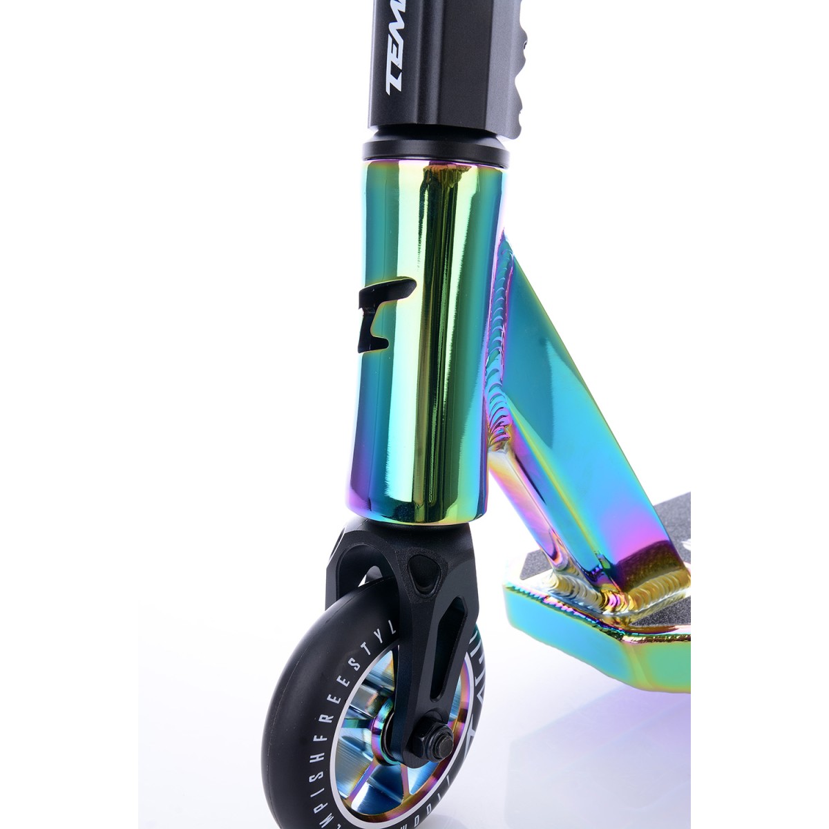 Gang Erax Rainbow freestyle scooter TEMPISH - view 4 - Extreme-bg.com Gang Erax Rainbow freestyle scooter TEMPISH - view 4