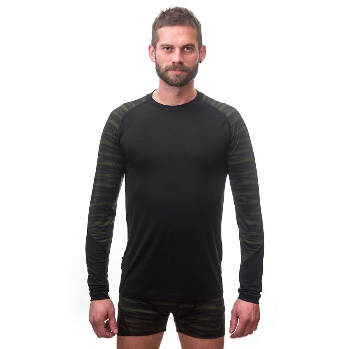 Мъжка мерино блуза IMPRESS BLK/BATIK SENSOR - изглед 4 - Extreme-bg.com Мъжка мерино блуза IMPRESS BLK/BATIK SENSOR - изглед 4