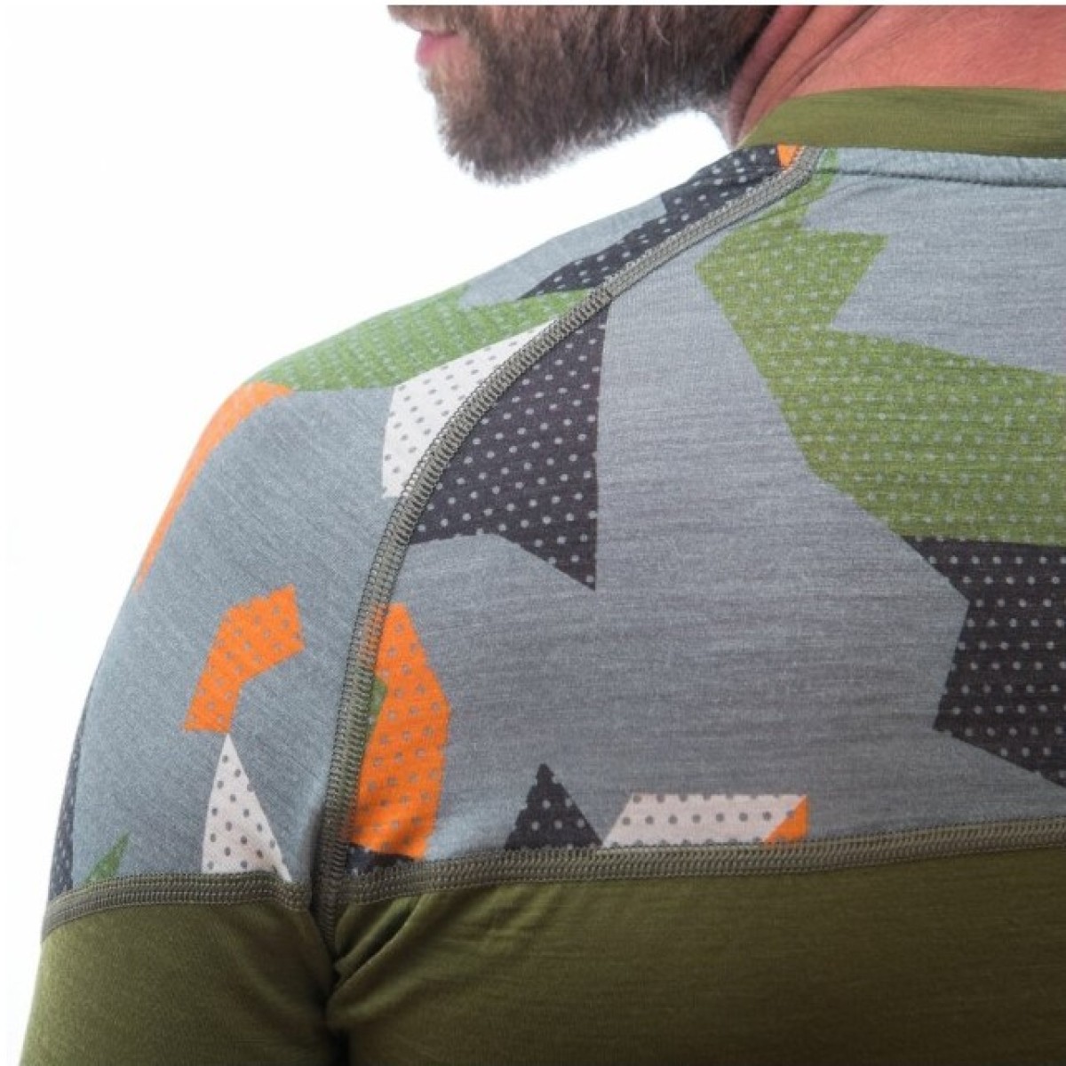 Мъжка мерино тениска MERINO IMPRESS tee ss SAF SENSOR - изглед 3 - Extreme-bg.com Мъжка мерино тениска MERINO IMPRESS tee ss SAF SENSOR - изглед 3
